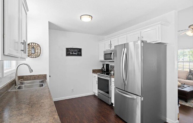 Photo - 325 Mills Dr