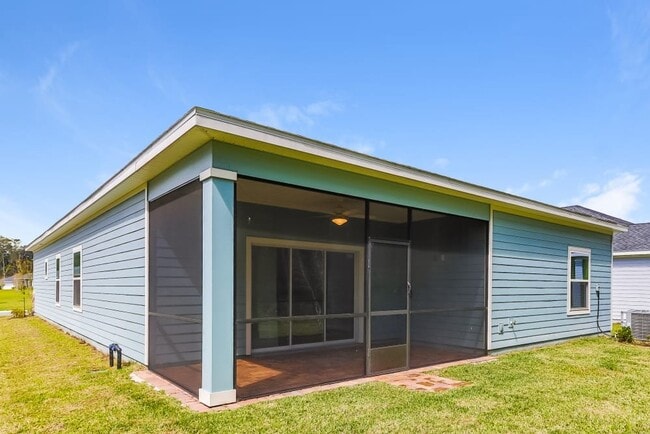 Photo - 6337 Bluff Ave