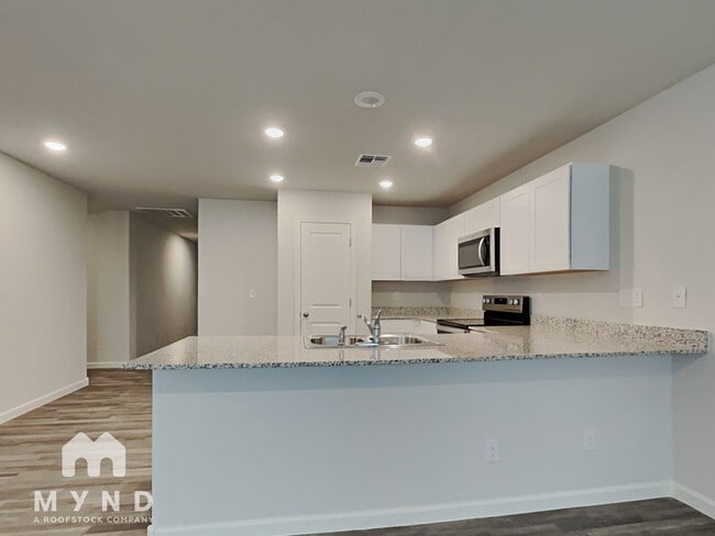 Photo - 10253 W Wenden Dr