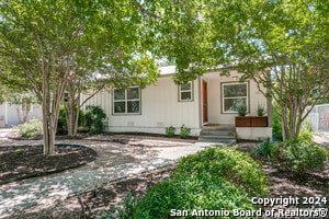 Building Photo - 126 Irvington Dr Rental
