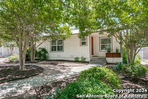 Photo - 126 Irvington Dr House