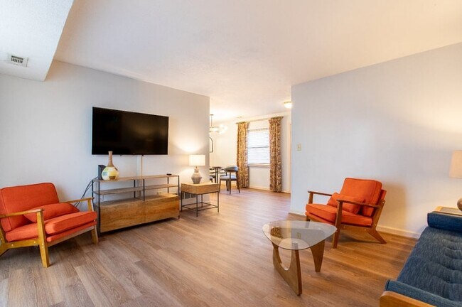 Photo - 7724 Eagle Valley Pass