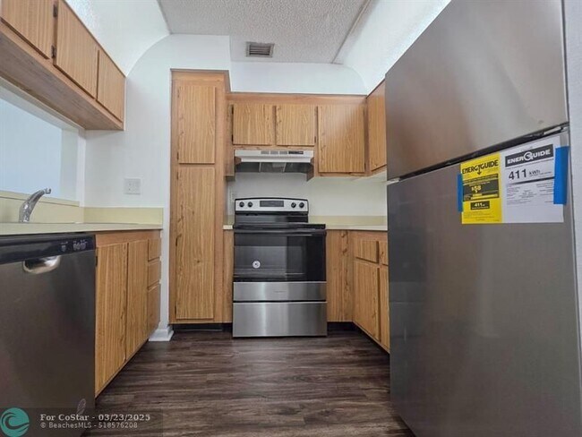 Photo - 11440 NW 45th St