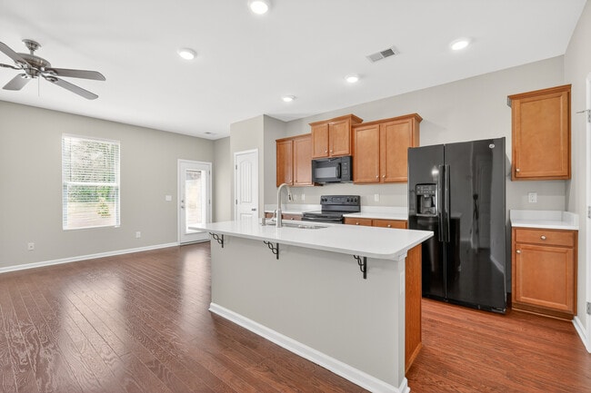 Photo - 4011 Cannonsgate Ln