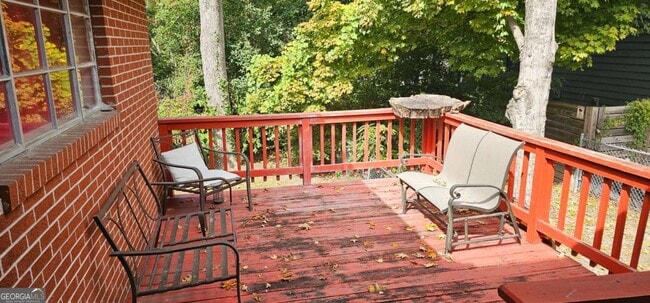 Photo - 1032 Standard Dr NE