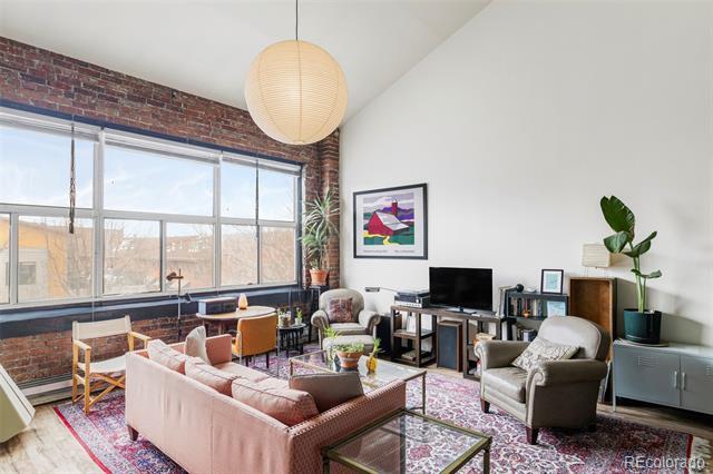 Photo - 3309 Blake St Unidad 207