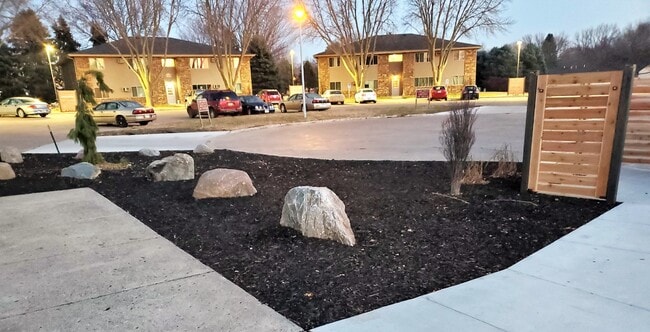 Cypress Pointe Apartments