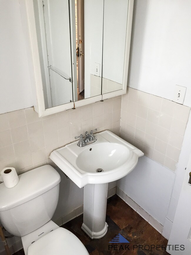 Photo - 543-49 W. Arlington Pl.