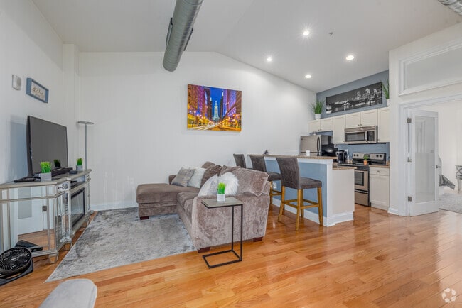 2BD, 2BA - 1,390SF - 1334 Walnut St