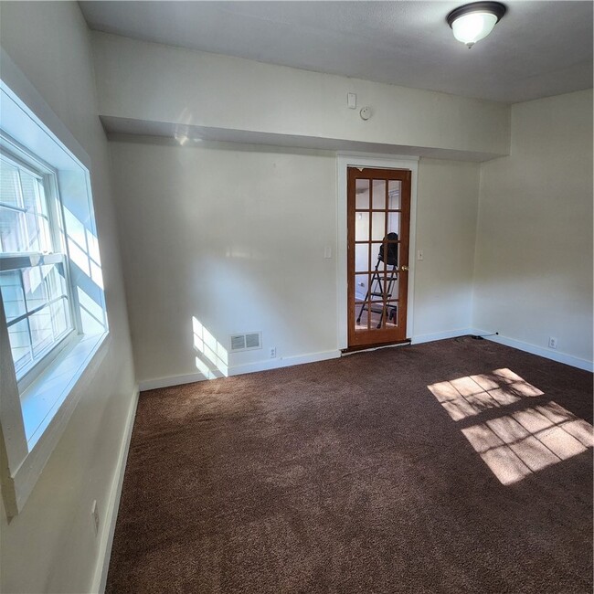 Photo - 153 Steko Ave