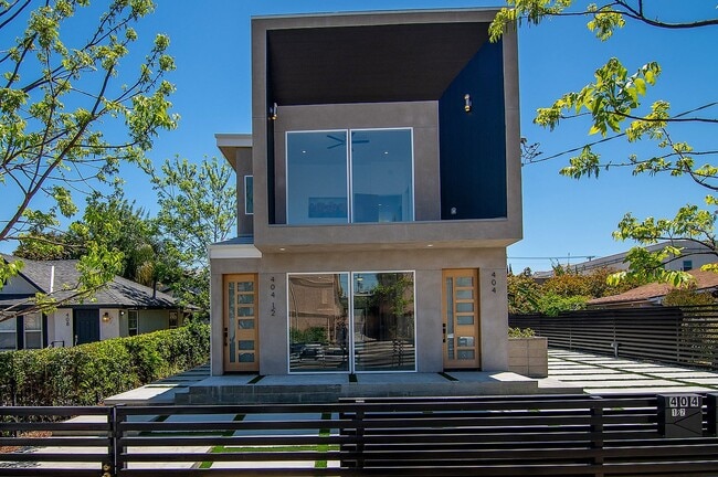 Photo - Lafayette Duplex Unit 404 N La Fayette Park Pl