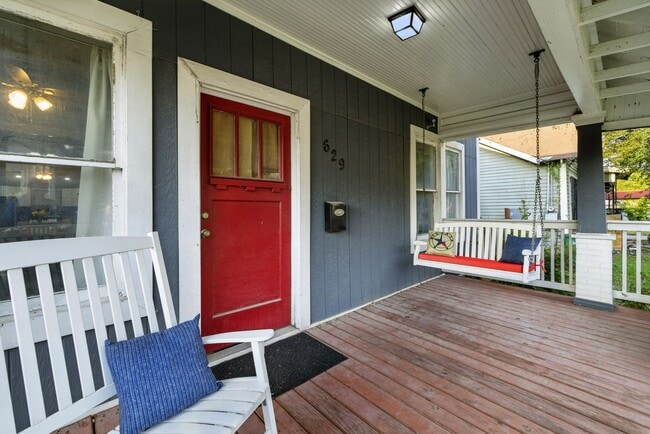 Photo - 629 Delmar St