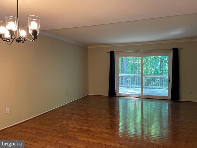 Photo - 11859 New Country Ln