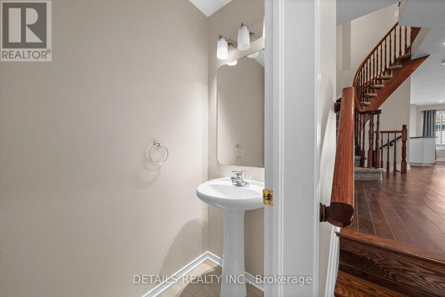 Photo - 1287 Klondike Rd