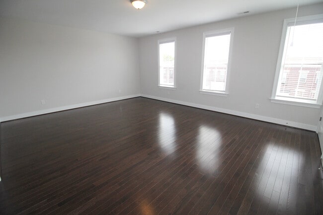 Photo - 1704 W Cary St Unit B