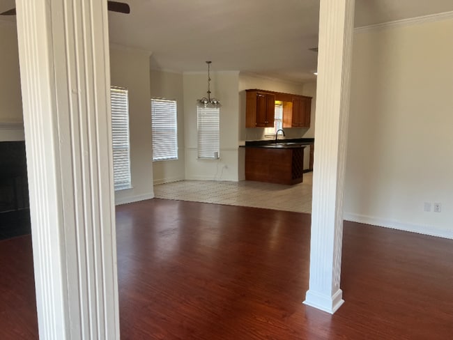 Photo - 2154 Whip Poor Will Ct W