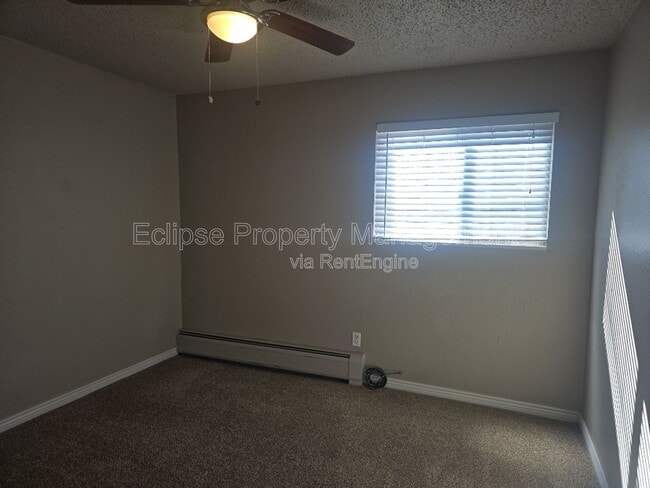 Photo - 512 Bell Ct Unit B3