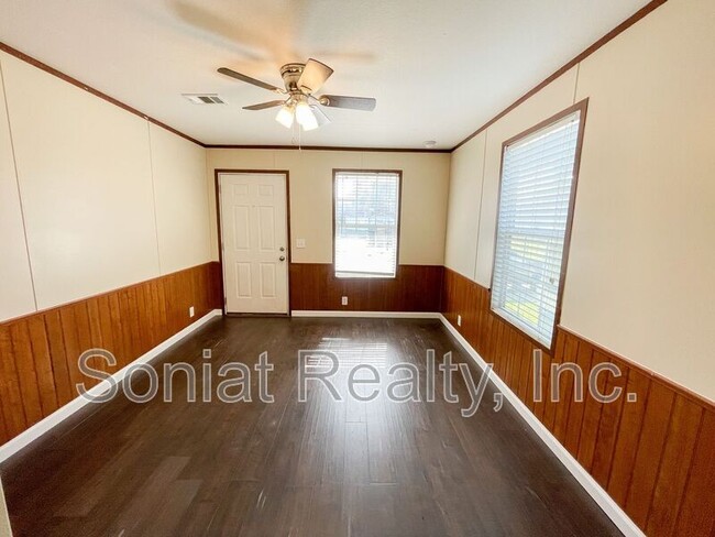 Photo - 2529 N Miro St