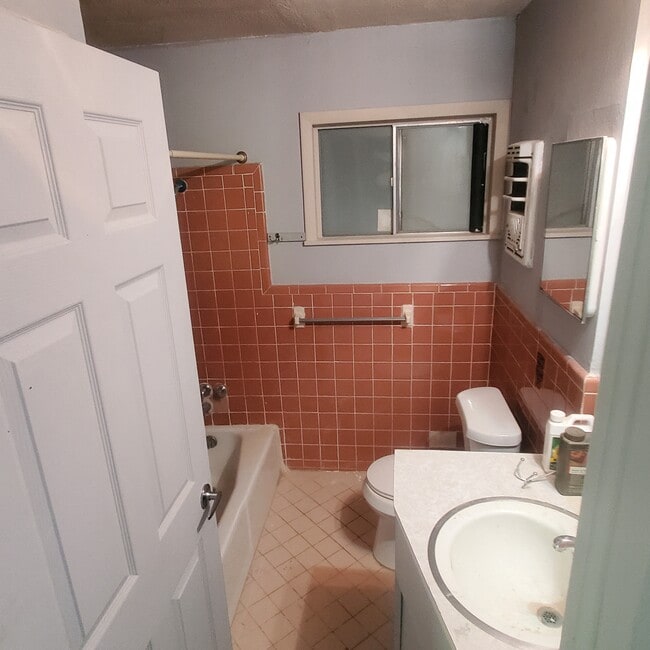 Photo - 1705 Brownfield Rd