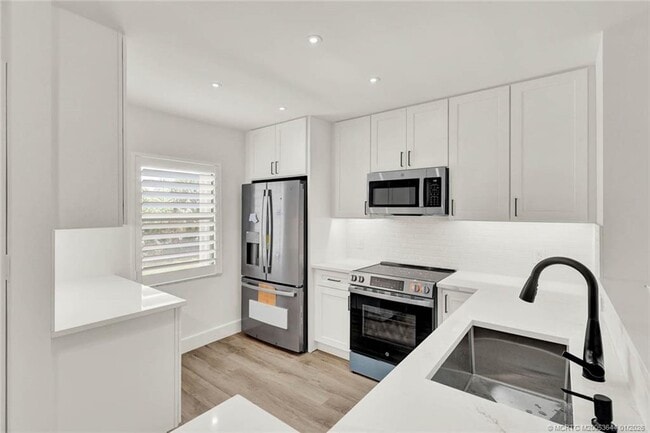 Photo - 1950 SW Palm City Rd Unit 3201