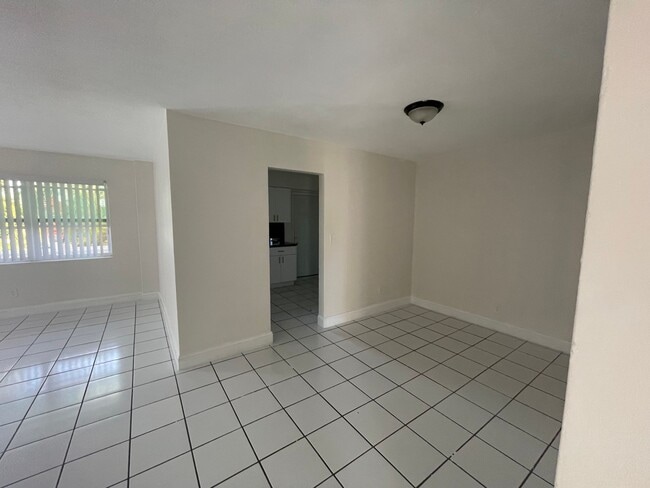 Photo - Beautiful and Spacious 2b1b Now Leasing fo... Unidad 318