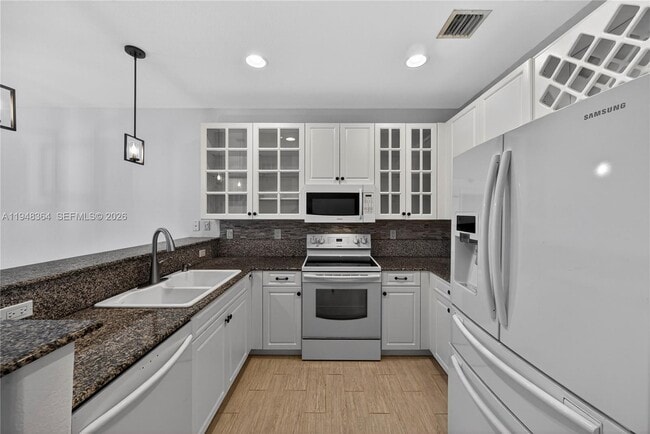 Photo - 4645 SW 75th Way