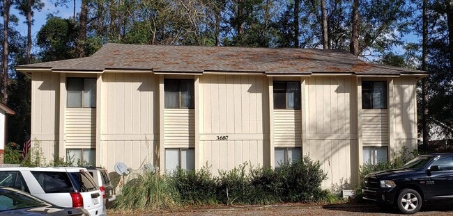Building Photo - 3687 Donovan Dr Rental