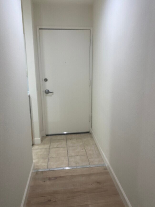 Photo - 18350 Hatteras St Unit 181