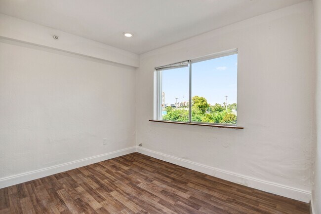 Photo - 15 PLEX Property