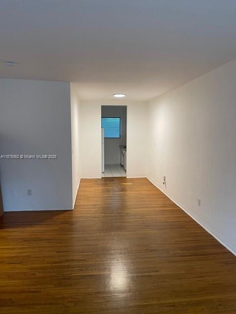 Photo - 9300 E Bay Harbor Dr Unidad 205