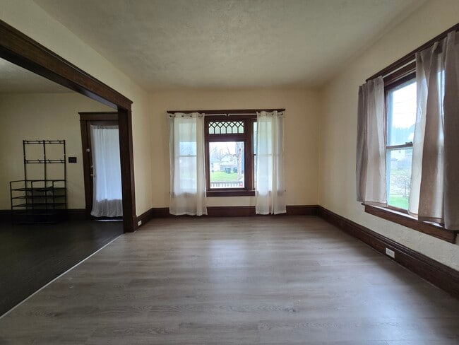 Photo - 333 S McKinley Ave