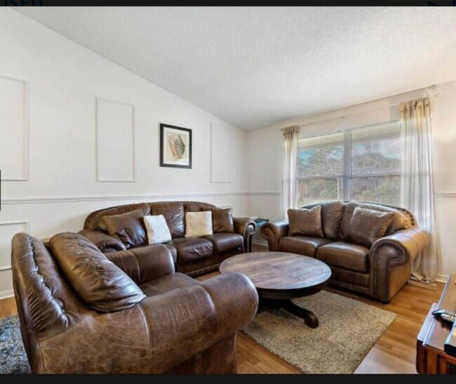 Photo - 13135 Chadwick Ct Unit 7