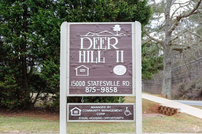 Photo - Deer Hill I & II Apartments