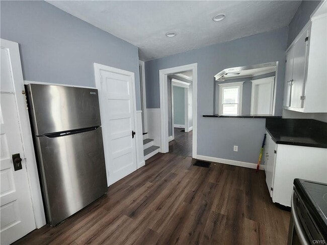 Photo - 218 S Pleasant St