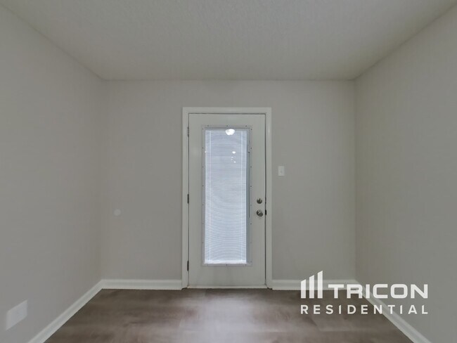 Photo - 1730 Elijah Blue Dr