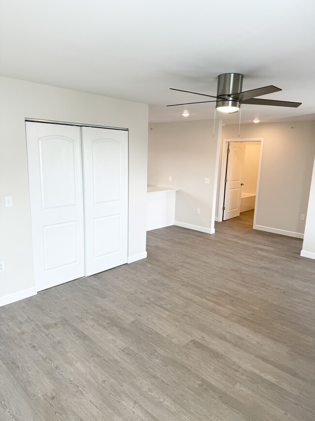 2 bed living room - Liberty Pointe