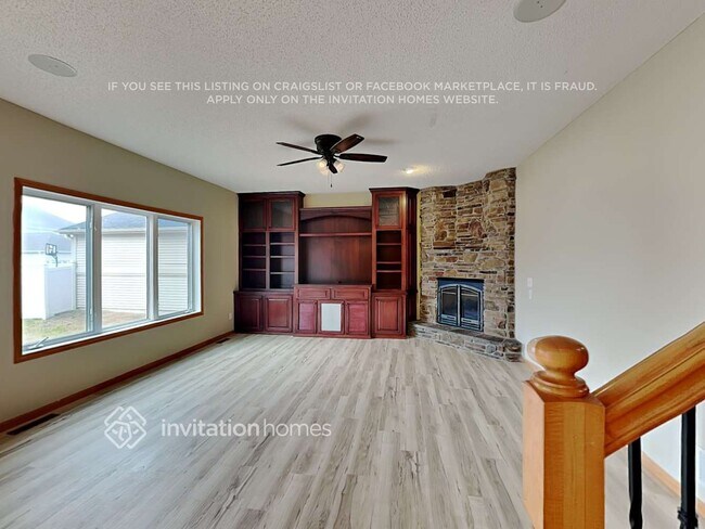 Photo - 11802 South Lake Boulevard Northeast