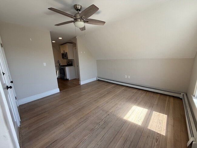 Photo - 180 Dana Ave Unit 3