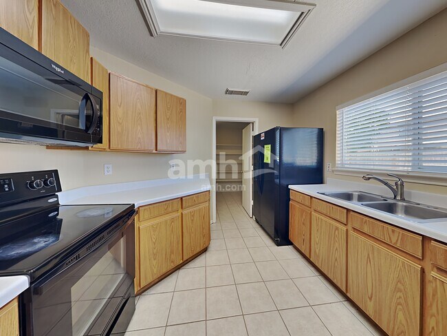 Photo - 9803 Foxmoor Crk