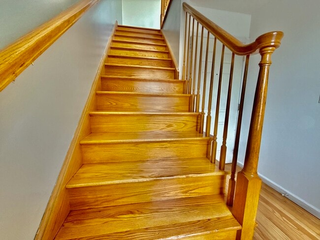 Photo - 318 Linden Ave Unit 2