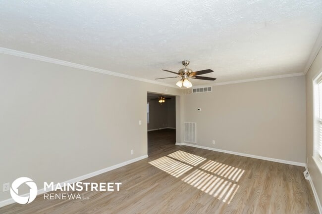 Photo - 2003 Somerset Pl