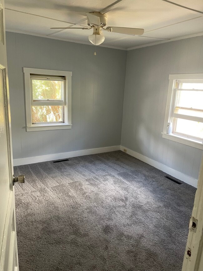 Dormitorio de la planta baja - 424 Chestnut St