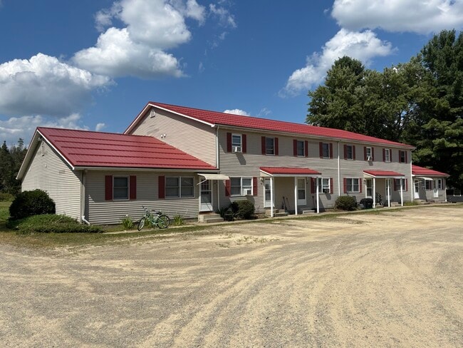 Building Photo - 242 E 6th St Rental