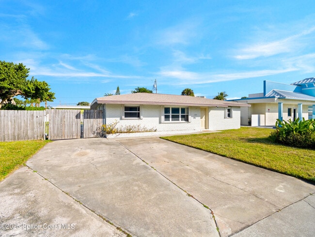 Photo - 130 Cinnamon Dr