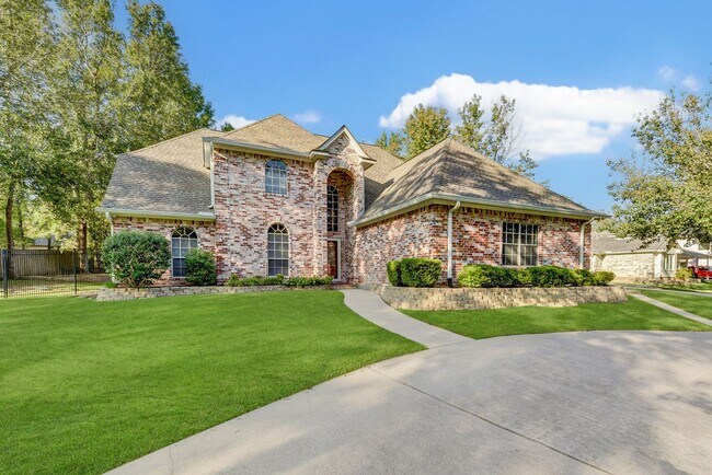 Photo - Charming 4-Bedroom Home on Nearly an Acre in The Woodlands Area – Zoned to Woodlands ISD!