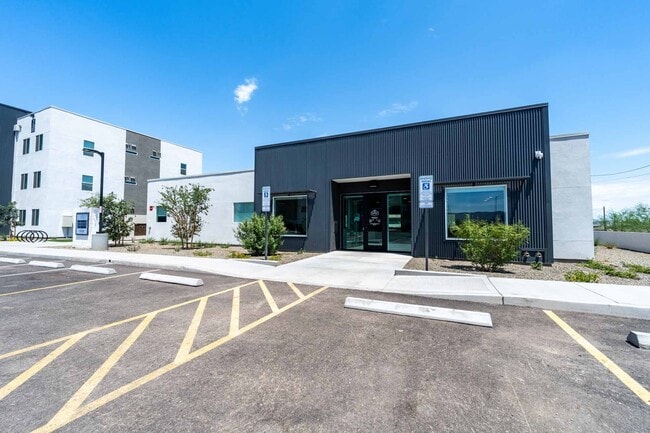 Photo - Dahlia Village