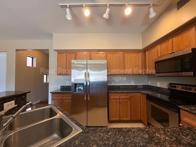 Photo - 20660 N 40th St Unit 2015