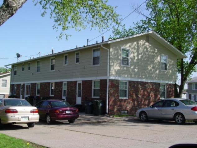 Photo - 822-906 Hillside Dr