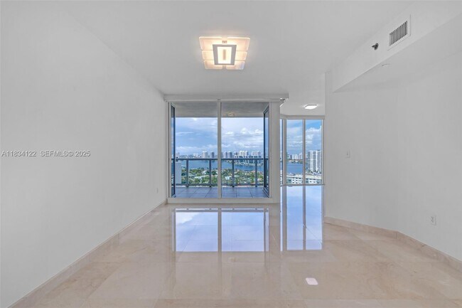 Photo - 19333 Collins Ave Unidad 2703