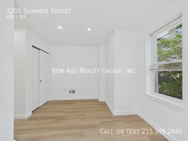 Photo - 3205 Summer St